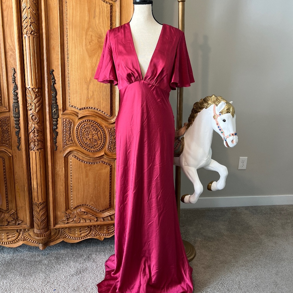 NWT Mac Duggal 554021 [8] Flounce Sleeve V-Neck Trumpet Gown Raspberry Dress